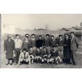 Casermette di Borgo San Paolo, Torino, 1951, la formazione della Fiumana prima di una partita